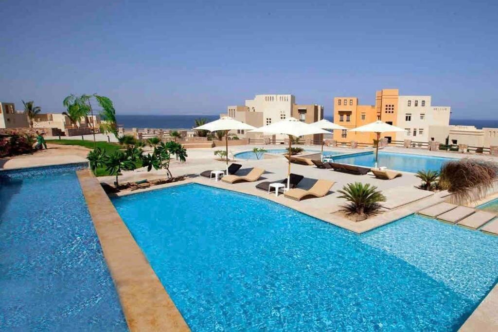 Elegant & Cozy Sea View Studio - Azzurra Hurghada Exteriör bild